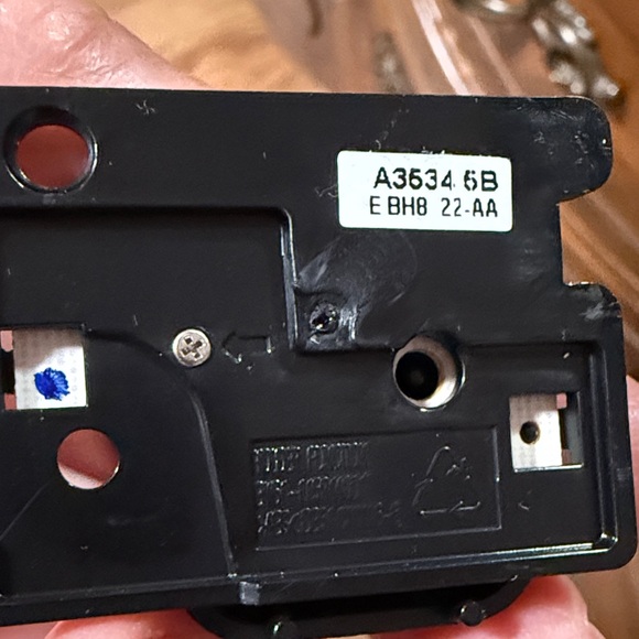 Samsung Speakers - Picture 5 of 6